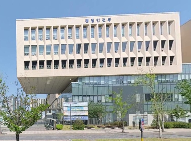 행정안전부, 봄꽃 대표축제 '진해군항제', 안전한 축제를 위해 현장점검 실시